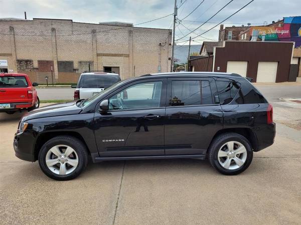 2016 Jeep Compass SPORT - - by dealer - vehicle for sale in Dubuque, IA – photo 4