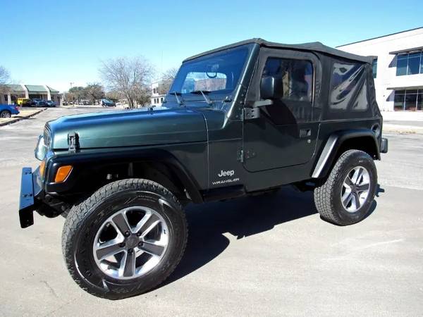 2003 Jeep Wrangler SE 5-Spd 4x4 Soft Top with 100K & Clean CARFAX for sale in Fort Worth, TX – photo 4