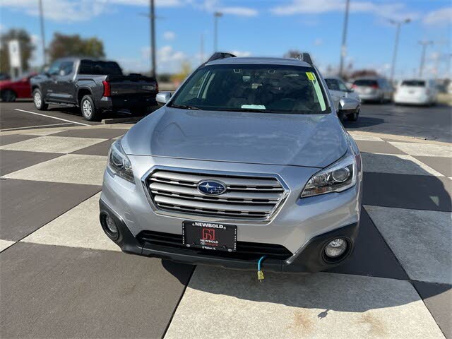 2017 Subaru Outback 2.5i Premium AWD for sale in O'Fallon, IL