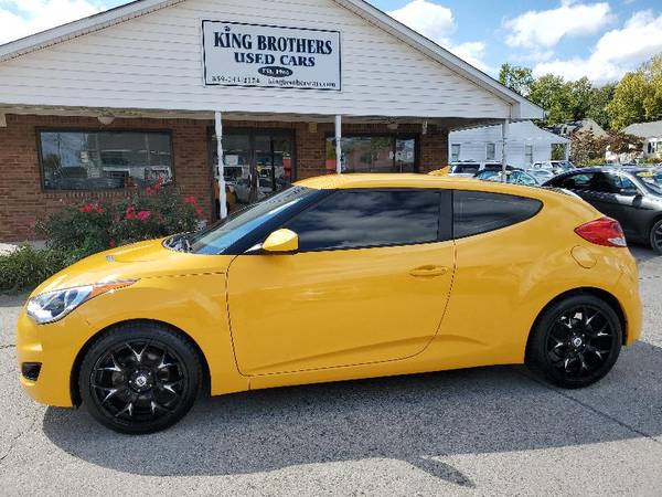 2014 Hyundai Veloster 3dr Cpe Auto w/Black Int - - by for sale in Winchester , KY