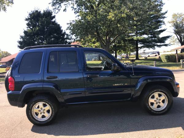 2002 Jeep Liberty SE **4WD** for sale in Greenwood, IN – photo 5
