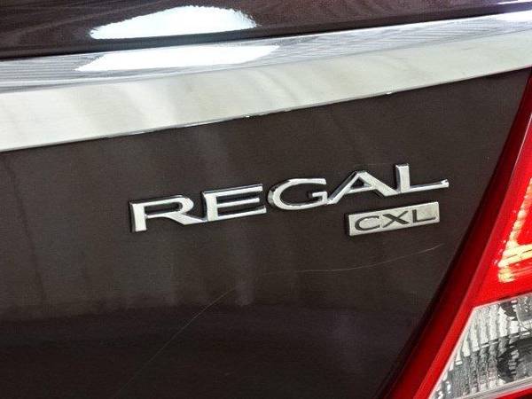 2011 Buick Regal sedan CXL RL3 LEATHER AND JUST 13K - Espresso Bronze for sale in Park Ridge, IL – photo 22