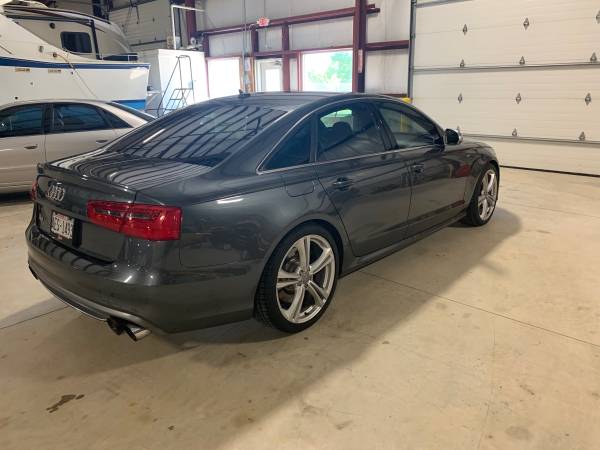 2013 Audi S6 loaded for sale in milwaukee, WI – photo 15