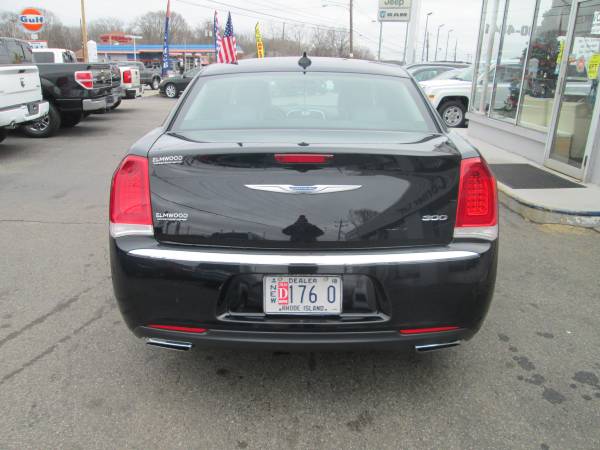 2015 CHRYSLER 300 LIMITED IN MINT CONDITION - - by for sale in East Providence, RI – photo 4