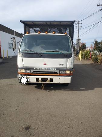 Mitsubishi fuso Dump truck for sale in Hayward, OR – photo 12