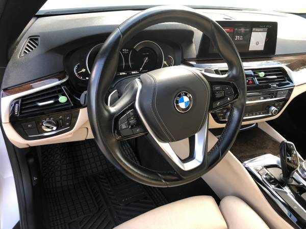 2017 BMW 530i - Pearl White - Immaculate Condition for sale in Fountain Valley, CA – photo 18