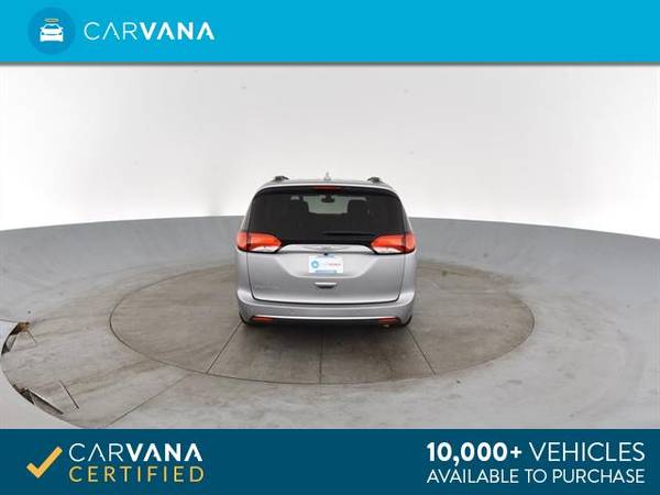 2018 Chrysler Pacifica Touring L Minivan 4D mini-van Silver - FINANCE for sale in Atlanta, GA – photo 20
