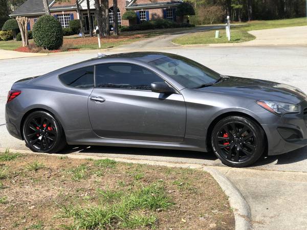 Hyundai Genesis Coupe 2.0t - cars & trucks - by owner - vehicle... for sale in Norfolk, VA – photo 3