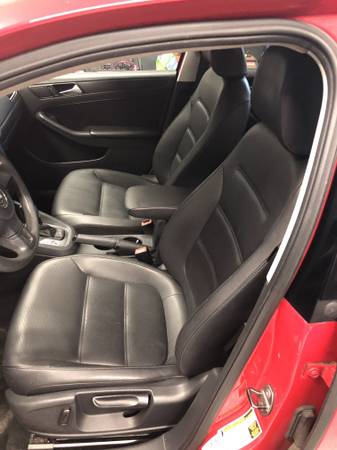 2014 VW Jetta NO RUST 7, 300 OBO - - by dealer for sale in Le Roy, NY – photo 9