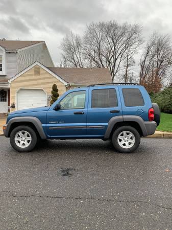 2003 Jeep Liberty 4x4 - cars & trucks - by owner - vehicle... for sale in Old Bridge, NJ – photo 4