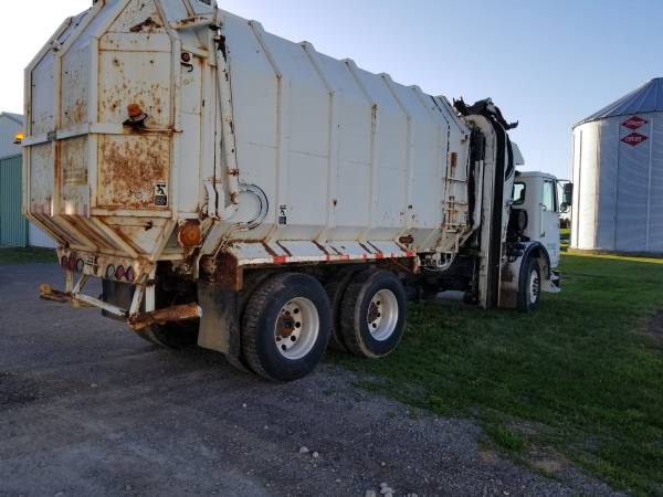 2003 Autocar Garbage Truck for sale in Fort Jennings, OH – photo 4