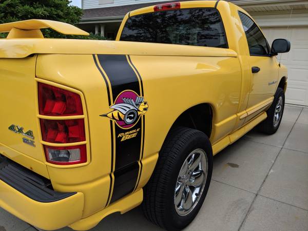 2005 Dodge Ram SLT Rumble Bee for sale in New Lenox, IL – photo 2