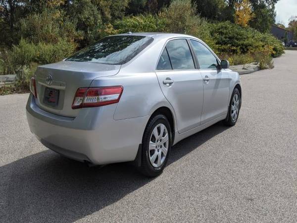 2010 Toyota Camry SE 6-Spd MT - cars & trucks - by dealer - vehicle... for sale in Griswold, CT – photo 5
