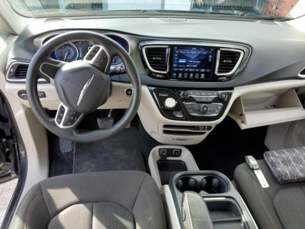 2020 Chrysler Pacifica Touring - - by dealer - vehicle for sale in TAMPA, FL – photo 4