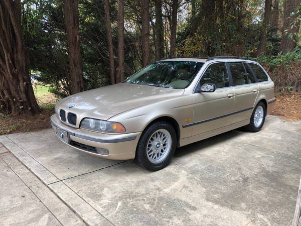 99 BMW 528i Sport Wagon Rare - cars & trucks - by owner - vehicle... for sale in Huntersville, NC – photo 2