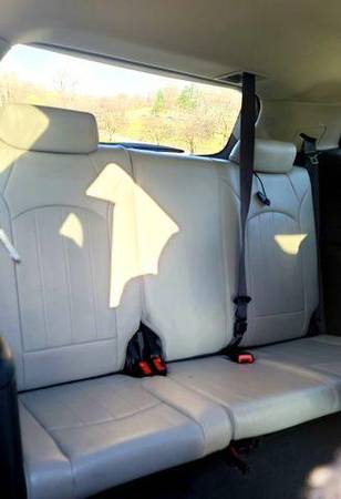 2011 Chevrolet Chevy Traverse LTZ Sport Utility 4D - cars & trucks -... for sale in Kansas City, MO – photo 18