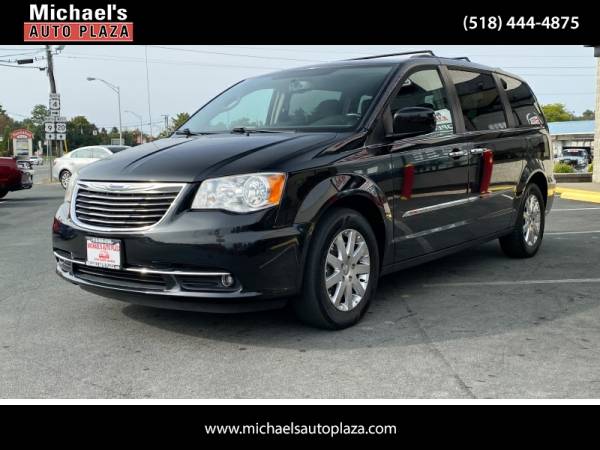 2014 Chrysler Town & Country Touring - cars & trucks - by dealer -... for sale in east greenbush, NY – photo 8