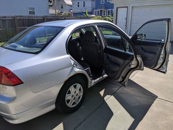 2004 Honda Civic DX (1800 OBO) for sale in Cleveland, OH – photo 5