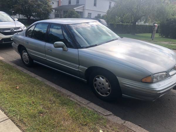 96' Pontiac Bonneville SE for sale in West Haven, CT