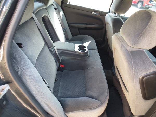 2012 Chevrolet Impala LT- CLEAN Comfortable Car! AUX. $1700 OFF BOOk! for sale in Junction City, KS – photo 10