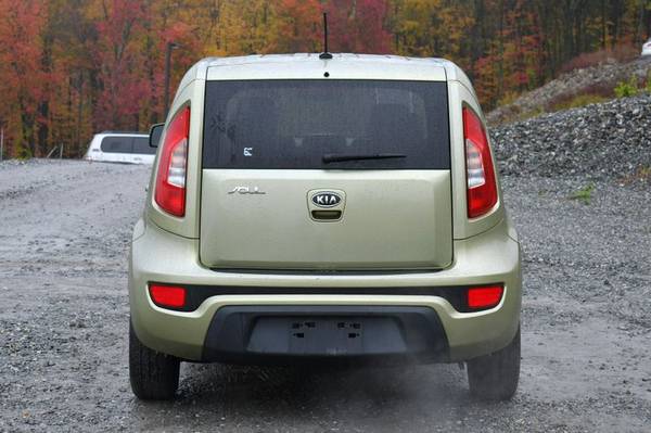 2012 Kia Soul Base - - by dealer - vehicle for sale in Naugatuck, CT – photo 6