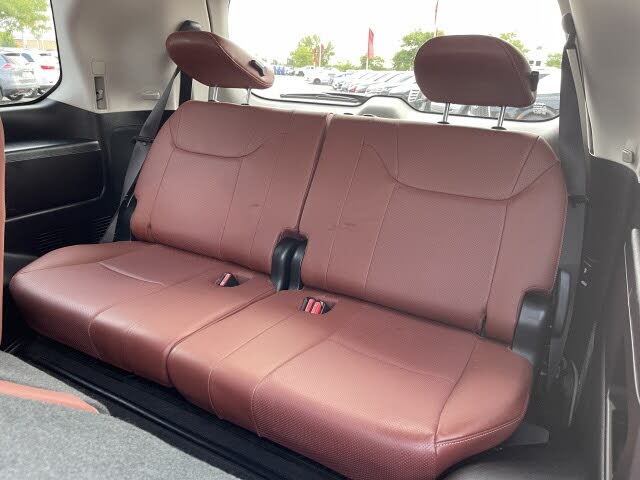 2020 Lexus LX 570 3-Row 4WD for sale in Waukesha, WI – photo 7