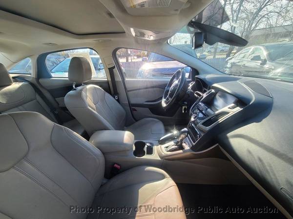 2012 Ford Focus 4dr Sedan SEL White - - by for sale in Woodbridge, District Of Columbia – photo 7