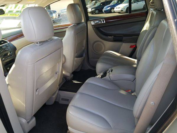 2004 Chrysler Pacifica FWD FREE CARFAX ON EVERY VEHICLE for sale in Glendale, AZ – photo 5