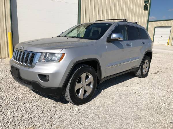 2013 Jeep Grand Cherokee Limited for sale in Aubrey, TX – photo 2