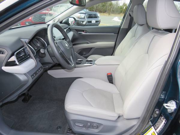 2021 Toyota Camry Hybrid XLE Call Used Car Sales Dept Today for for sale in MANASSAS, District Of Columbia – photo 3