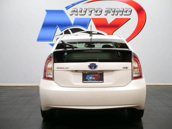 2014 Toyota Prius HYBRID, LANE ASSIST, NAVIGATION, BACKUP CAM, TECH for sale in Massapequa, NY – photo 5