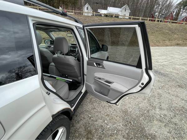 Subaru Forester Limited for sale in Stowe, VT – photo 2