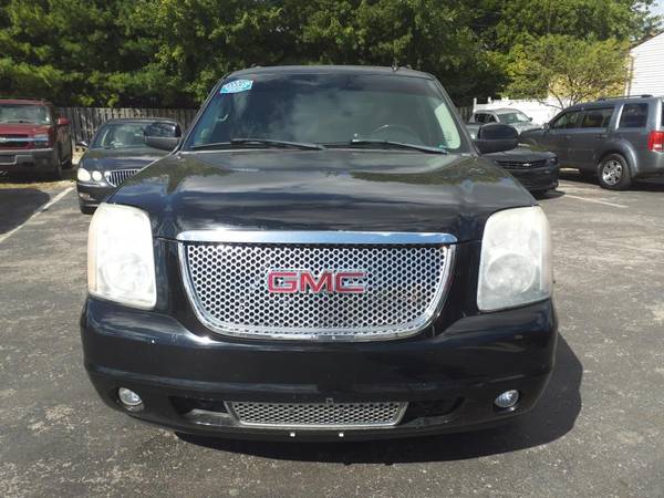 2008 GMC Yukon XL - - by dealer - vehicle automotive for sale in Indianapolis, IN – photo 10