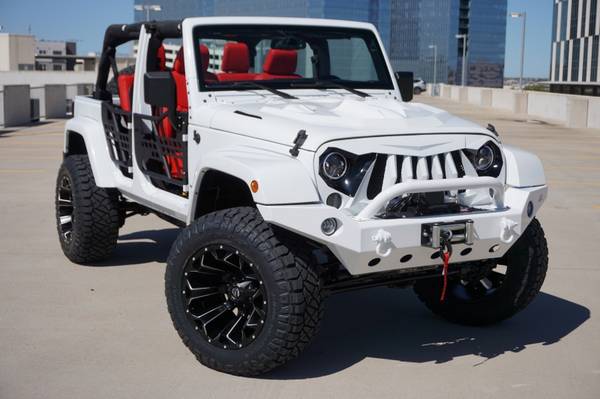 2015 Jeep Wrangler Unlimited ( NICEST JEEPS UNDER 50K ) - cars & for sale in Austin, TX – photo 11