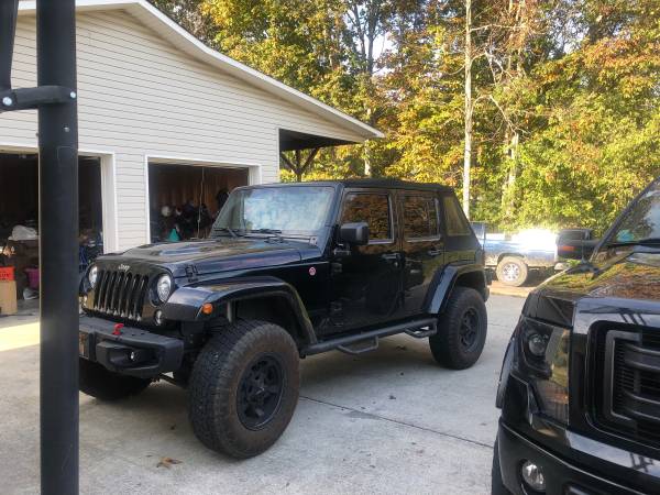 2017 Black Jeep Wrangler Unlimited for sale in Oliver Springs, TN – photo 3