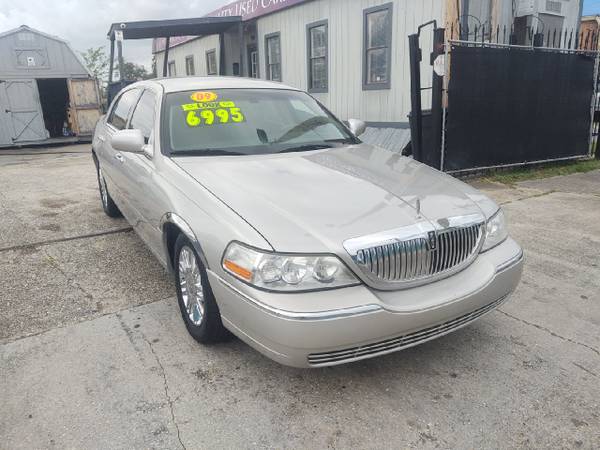 2009 Lincoln Town Car 4dr Sdn Signature Limited - - by for sale in New Orleans, LA – photo 5