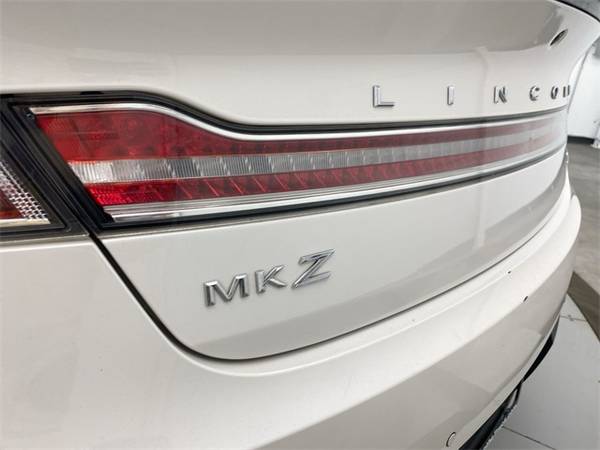 2016 Lincoln MKZ Base - - by dealer - vehicle for sale in Chillicothe, OH – photo 10