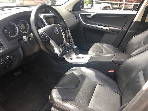 2011 Volvo XC60 T6 $12,995 for sale in Mills River, NC – photo 8