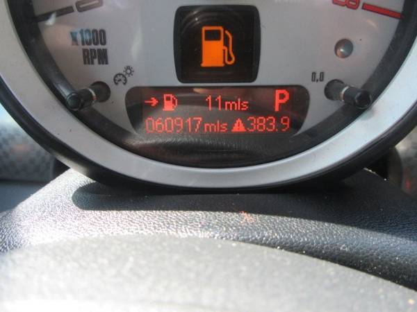 2008 MINI Cooper Hatchback.. PRICE DROP!!! for sale in Springfield, IL – photo 8