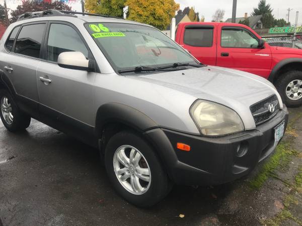 2006 Hyundai Tucson 4x4 SUV EASY FINANCING! CARFAX 1 OWNER! CALL US for sale in Portland, OR – photo 2