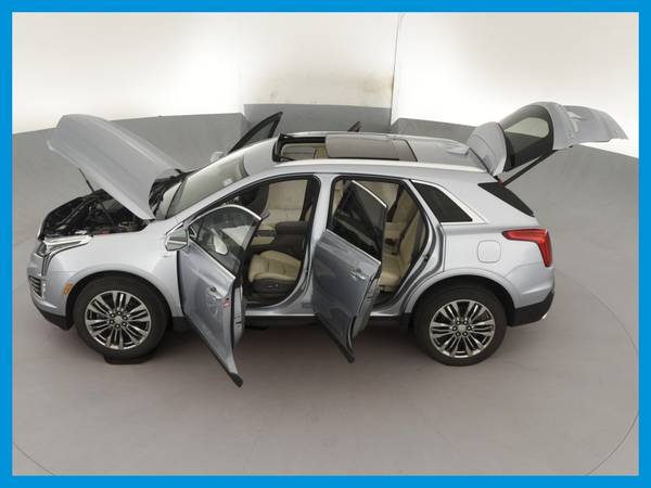 2017 Caddy Cadillac XT5 Premium Luxury Sport Utility 4D suv Silver for sale in NEW YORK, NY – photo 16