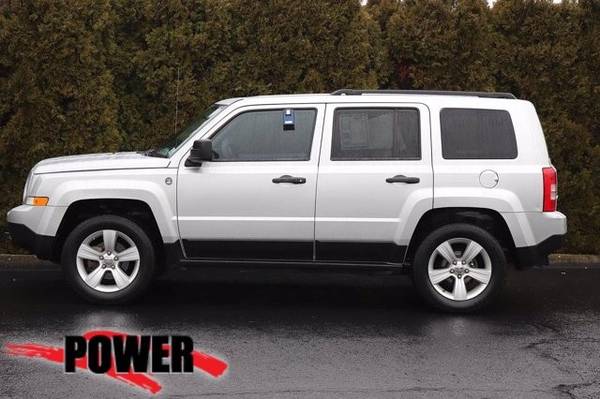 2012 Jeep Patriot 4x4 4WD Sport SUV - - by dealer for sale in Sublimity, OR – photo 8