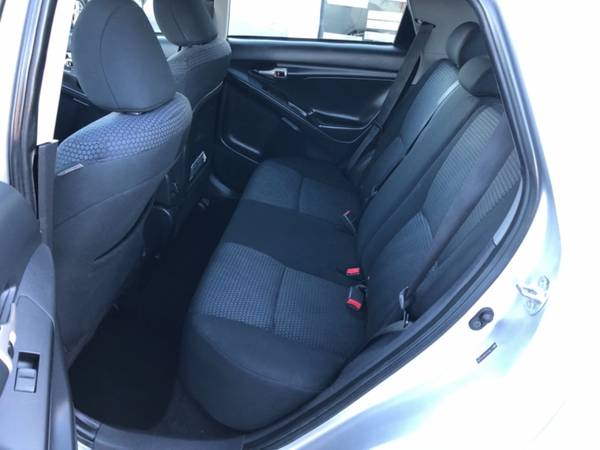 2010 Toyota Matrix Auto XRS 4Dr Hatch 120,000 Miles Full Power Great... for sale in Longview, OR – photo 16