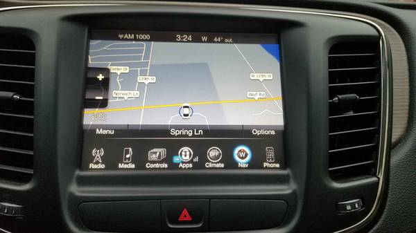 2015 Chrysler 200C V6 AWD - cars & trucks - by owner - vehicle... for sale in Chicago, IL – photo 13