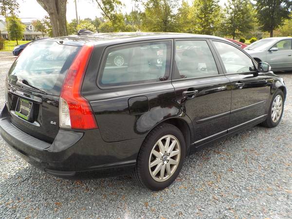 2008 volvo v50 - cars & trucks - by dealer - vehicle automotive sale for sale in Charlotte, NC – photo 2
