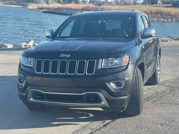 2014 Jeep Grand Cherokee - Financing Available! - cars & trucks - by... for sale in Junction City, IA – photo 12