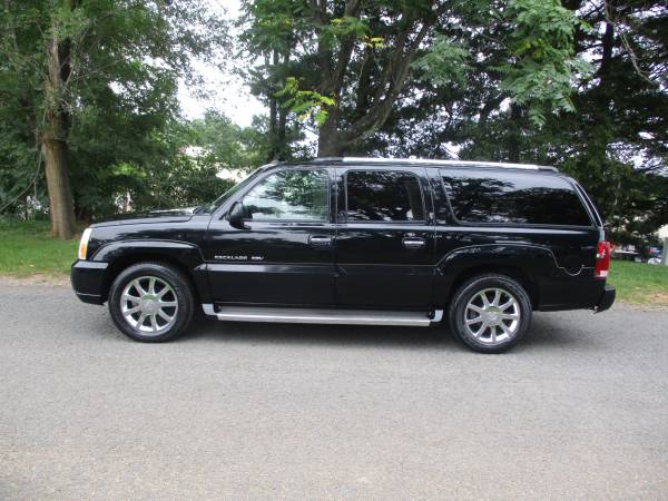 2005 CADILLAC ESCALADE ESV (PLATINUM) LOW MILES/DVD/HEATED/COOLED... for sale in Leesburg, District Of Columbia – photo 6
