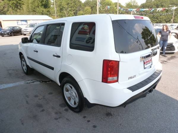 2015 Honda Pilot - As little as $800 Down... for sale in Charlotte, NC – photo 8