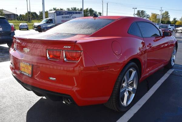 2010 Chevy *Chevrolet* *Camaro* 2SS coupe Victory Red for sale in Oswego, IL – photo 3