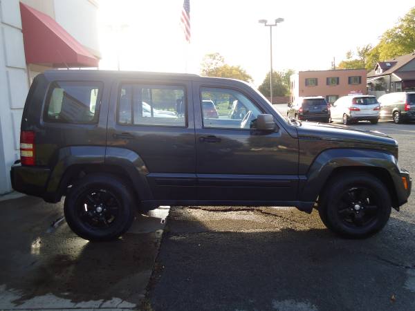 ***2011 Jeep Liberty Sport 4X4*** 71k Miles- New Tires & Brakes for sale in Tonawanda, NY – photo 4